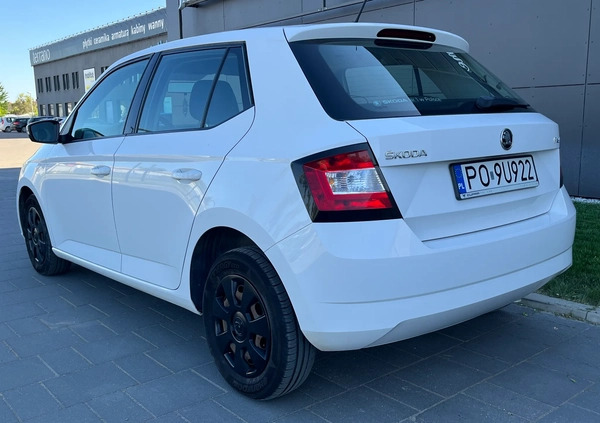 Skoda Fabia cena 24900 przebieg: 182394, rok produkcji 2016 z Głogów małe 277